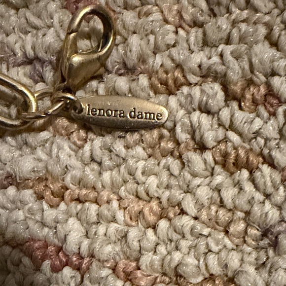 Lenora Dame Elegant Gold and Cream Pearl Bracelet - Picture 9 of 12